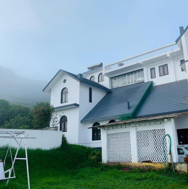 Hotel Bob Leisure à Ooty Extérieur photo